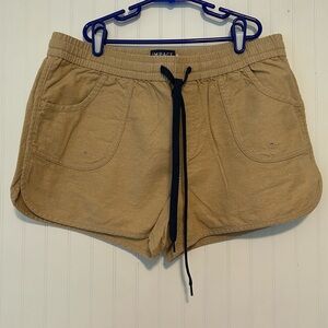Drawstring shorts
